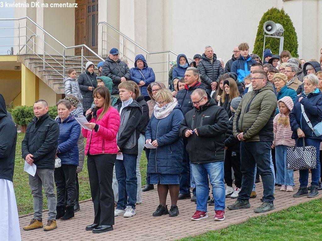 7 na cmentarz_20.JPG